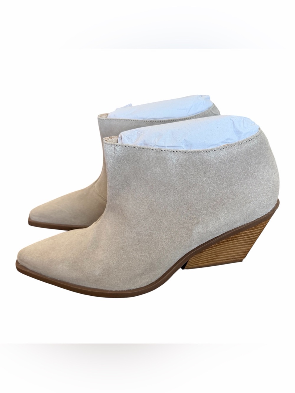 Seychelles Light Beige Suede Pointed Ankle Booties